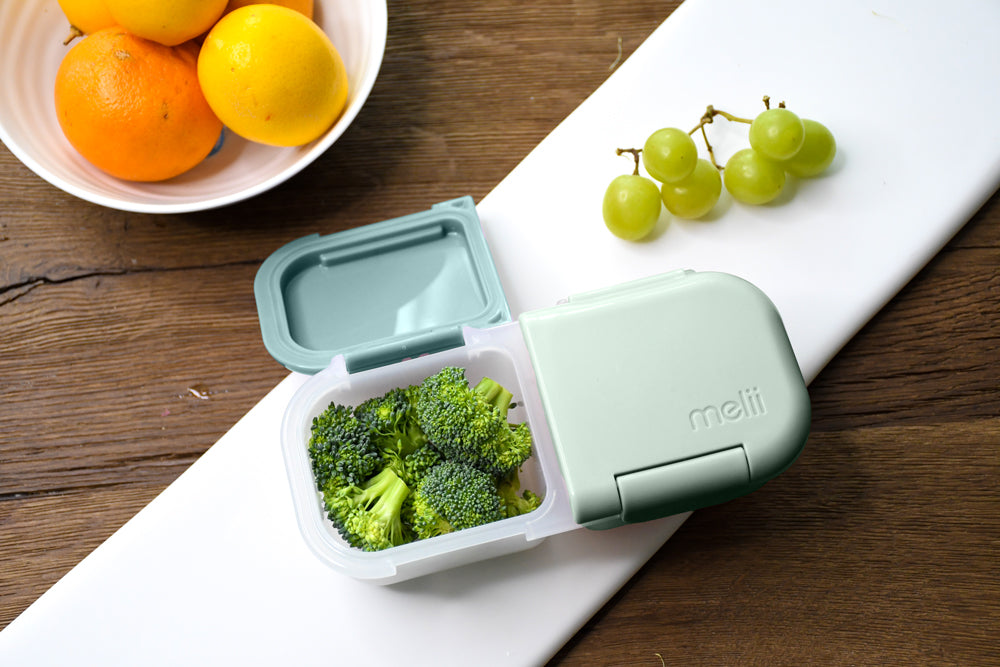 2 Compartment Snack Container